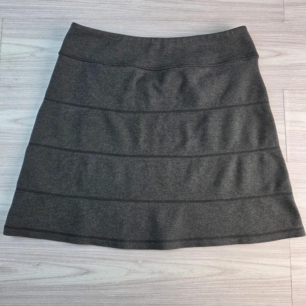 Athleta Elastic Waist Pull On Skirt Gray A Line Zippered Pockets-Sz Small Preppy